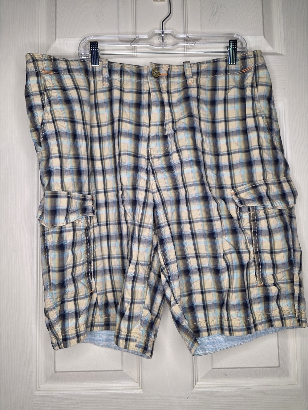 Tommy Bahama Men's Plaid Cargo Shorts Size 40